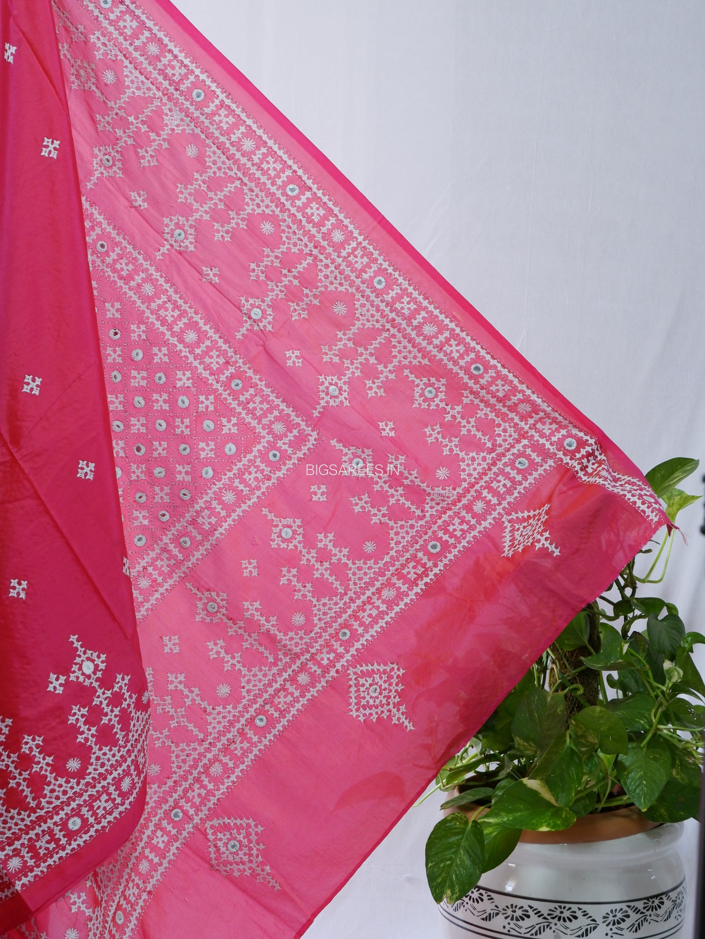 Kutchi/Gujarati Stitch Hand Embroidered Saree | Art Silk | Foil Mirror | Pink