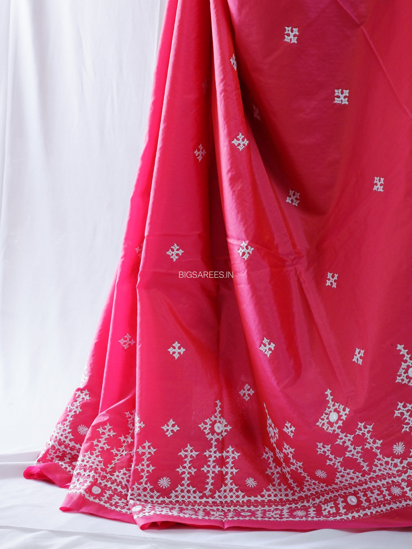 Kutchi/Gujarati Stitch Hand Embroidered Saree | Art Silk | Foil Mirror | Pink