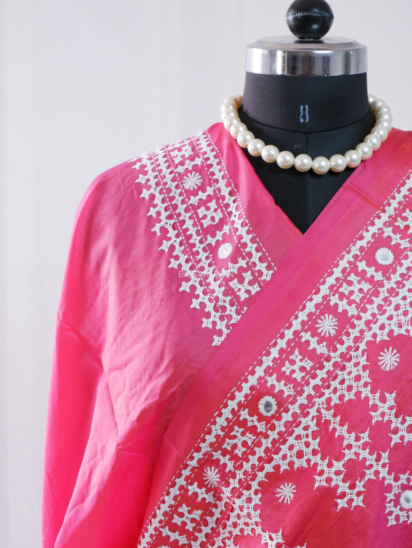 Kutchi/Gujarati Stitch Hand Embroidered Saree | Art Silk | Foil Mirror | Pink
