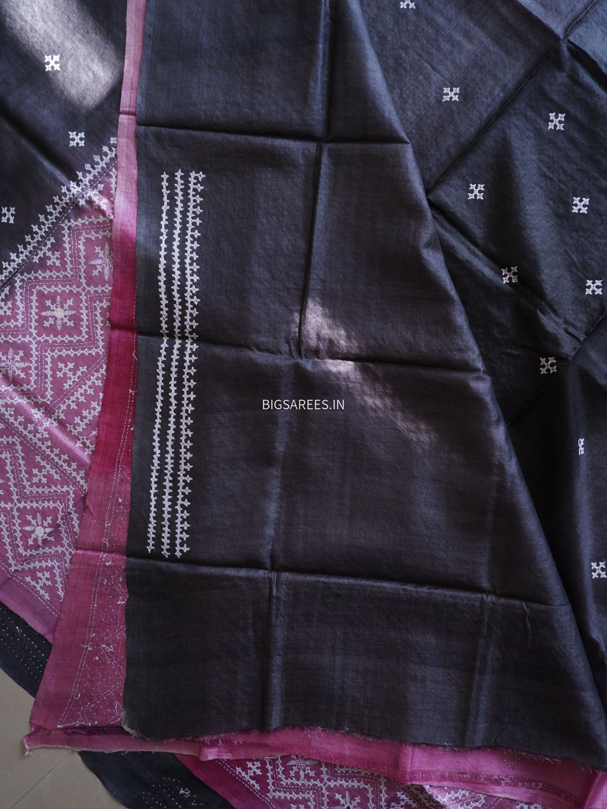 Kutchi Hand Embroidered Saree | Pure Tassar Silk | Silk Marked | Black/Pink