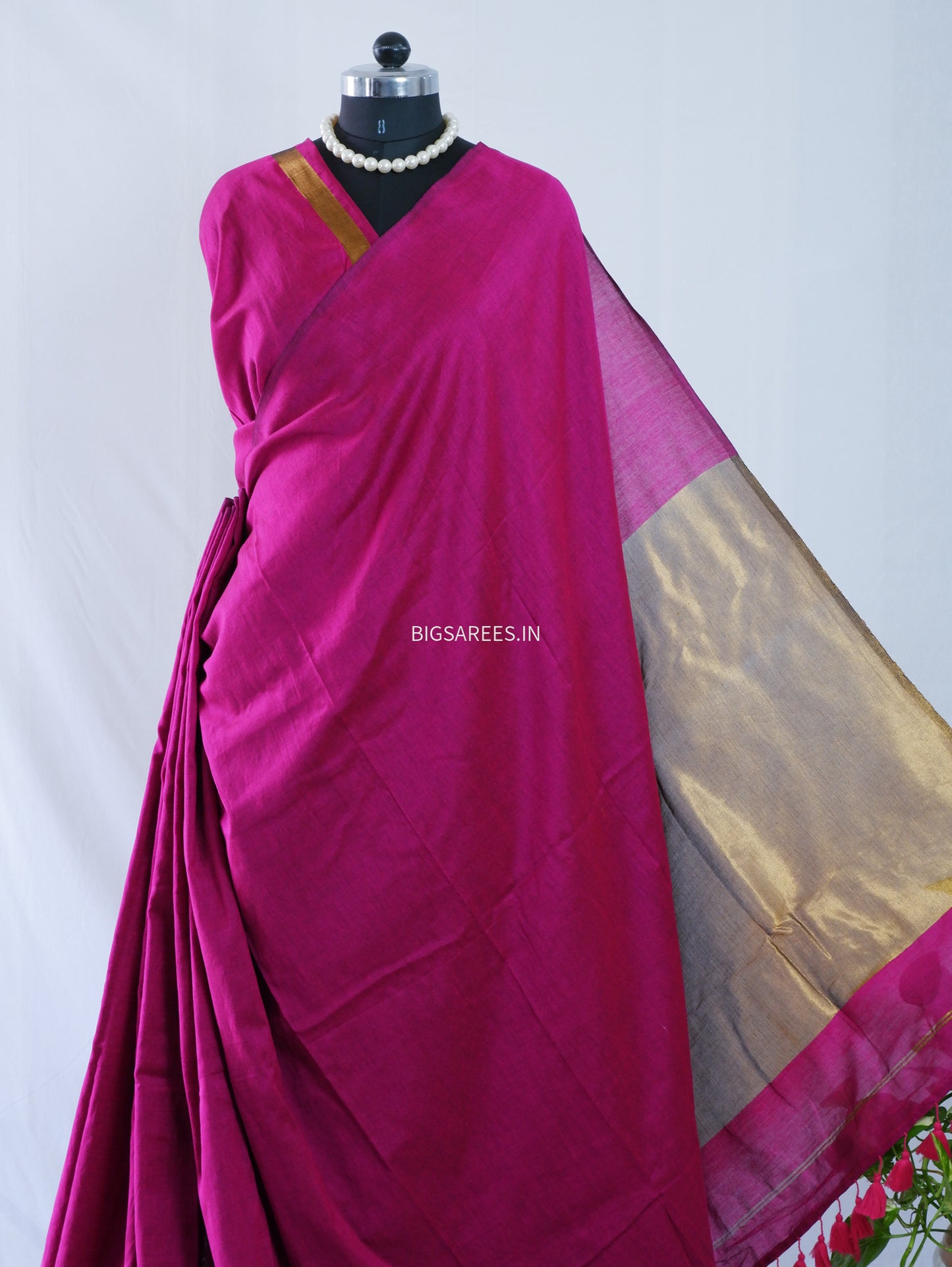 Handwoven Saree | Acrylic Cotton | Magenta