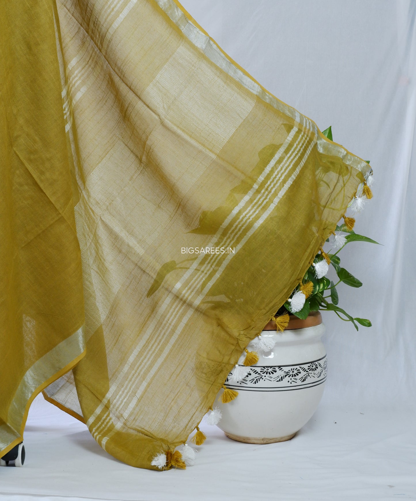 Cotton Linen Saree | Moss Green