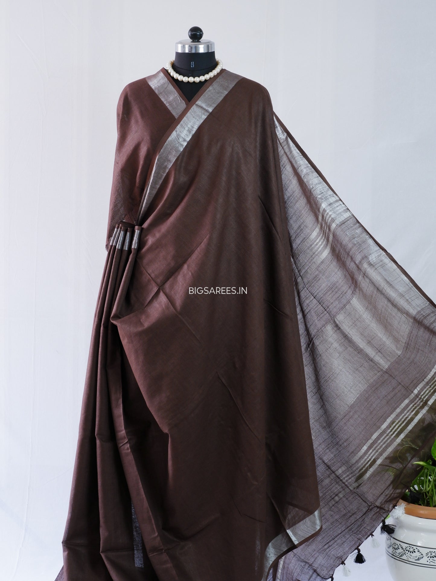 Cotton Linen Saree | Dark Chocolate Brown