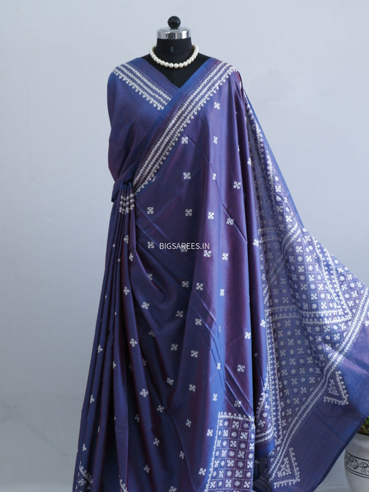 Kutchi/Gujarati Stitch Hand Embroidered Saree | Art Silk | Blue (Dual Tone)