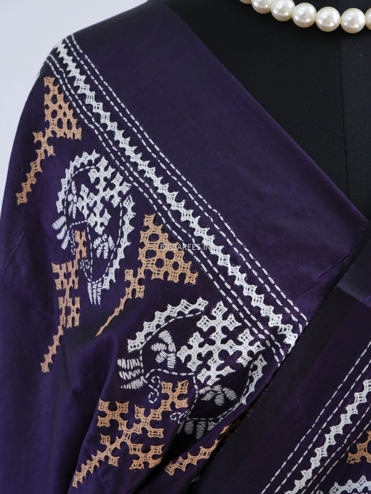 Kutchi/Gujarati Stitch Hand Embroidered Saree | Art Silk | Purple