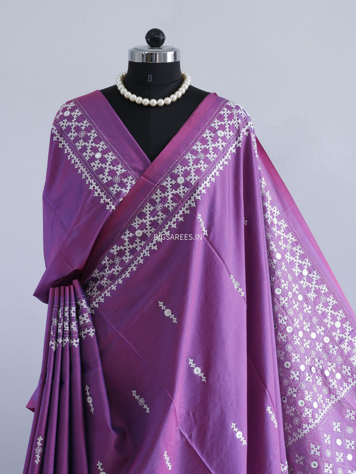 Kutchi/Gujarati Stitch Hand Embroidered Saree | Art Silk | Foil Mirror | Dark Purple (Dual Tone)