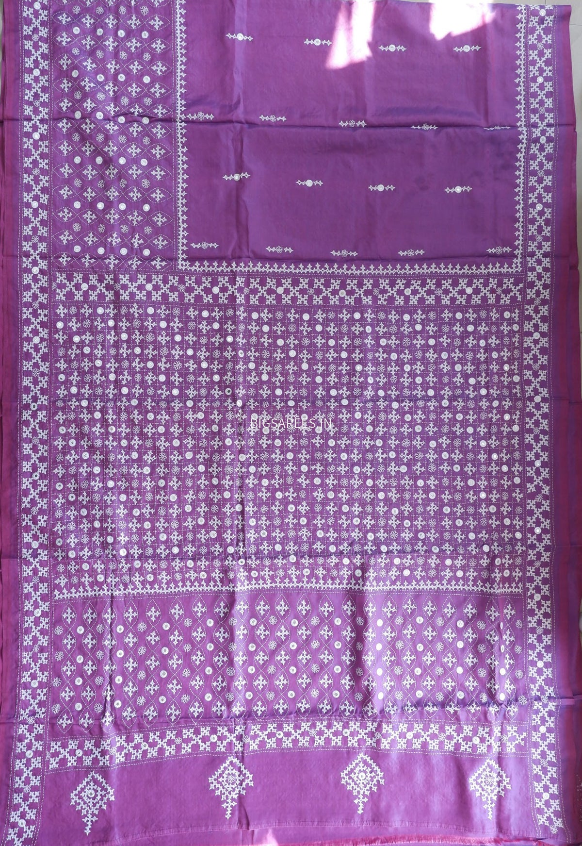 Kutchi/Gujarati Stitch Hand Embroidered Saree | Art Silk | Foil Mirror | Dark Purple (Dual Tone)