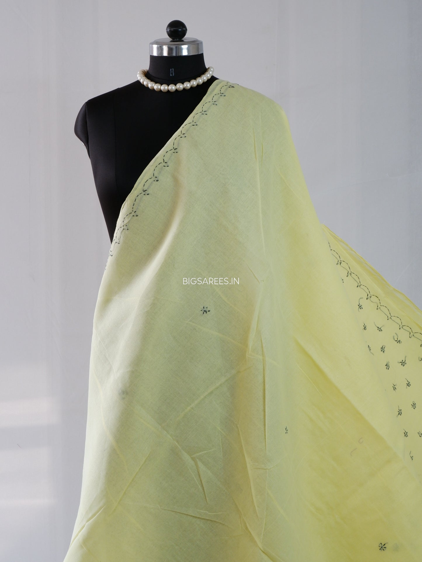 Chikankari Hand-Embroidered Saree | Cotton | Cream