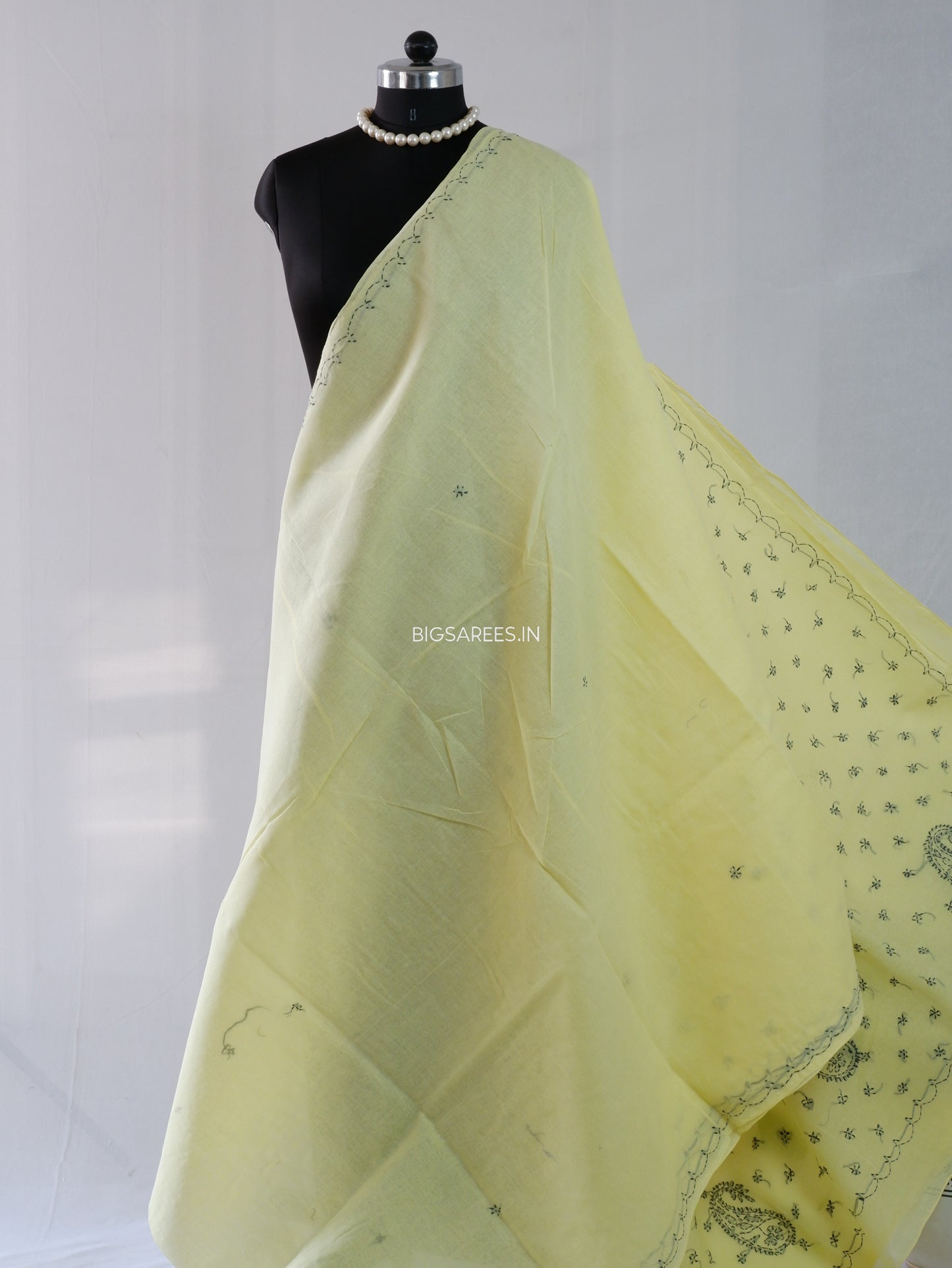 Chikankari Hand-Embroidered Saree | Cotton | Cream
