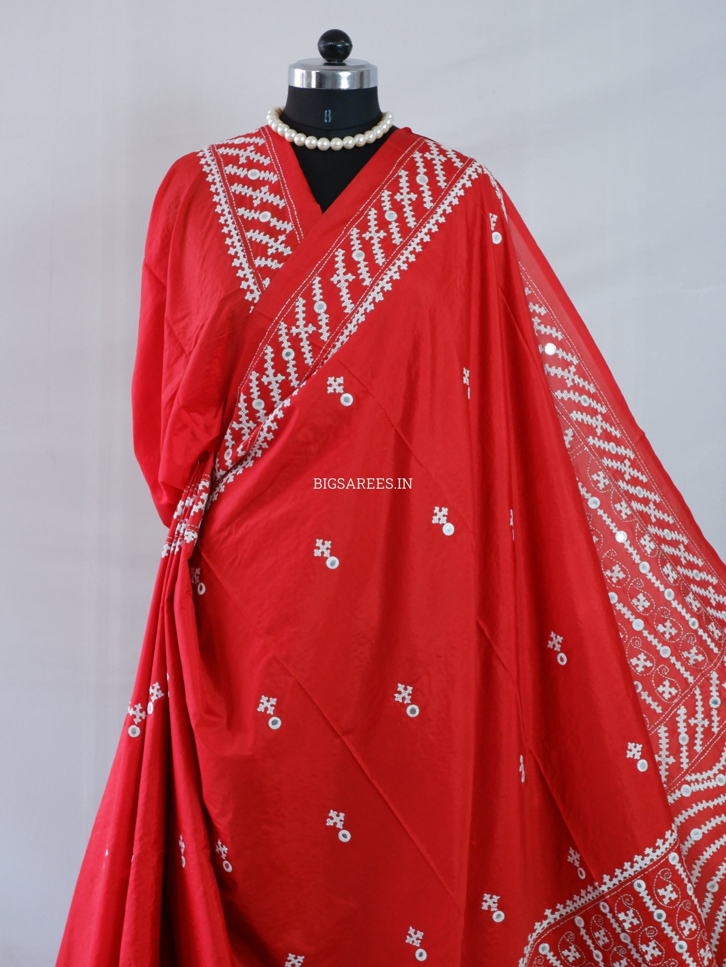 Kutchi/Gujarati Stitch Hand Embroidered Saree | Art Silk | Foil Mirror | Red