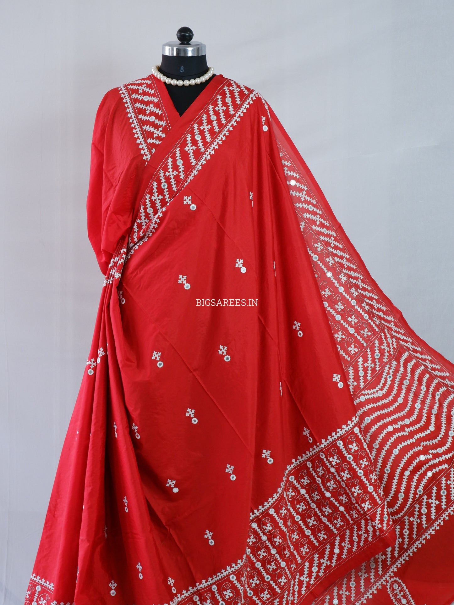 Kutchi/Gujarati Stitch Hand Embroidered Saree | Art Silk | Foil Mirror | Red