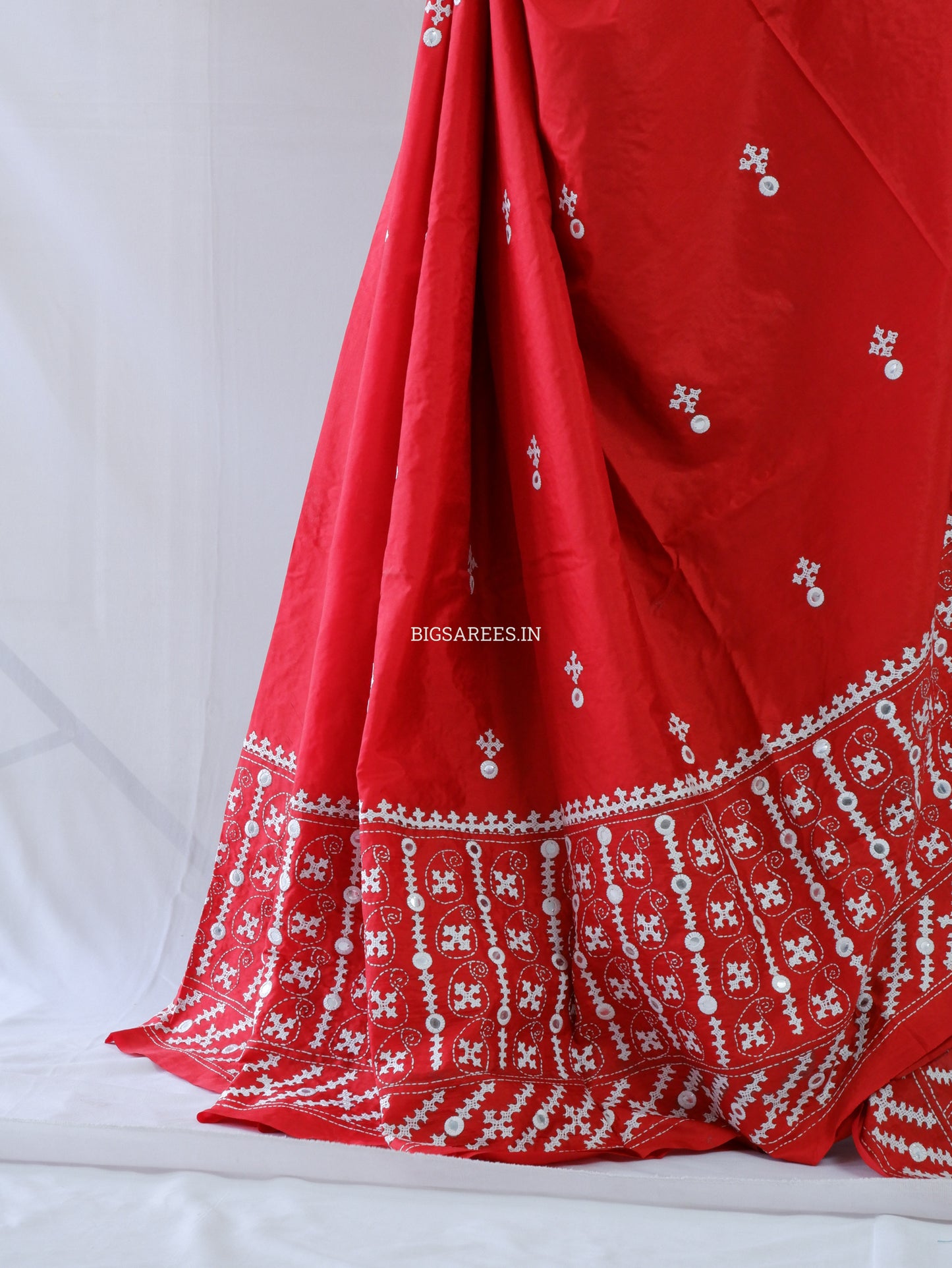 Kutchi/Gujarati Stitch Hand Embroidered Saree | Art Silk | Foil Mirror | Red