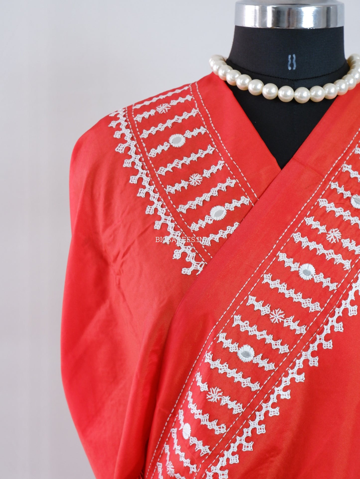 Kutchi/Gujarati Stitch Hand Embroidered Saree | Art Silk | Foil Mirror | Red