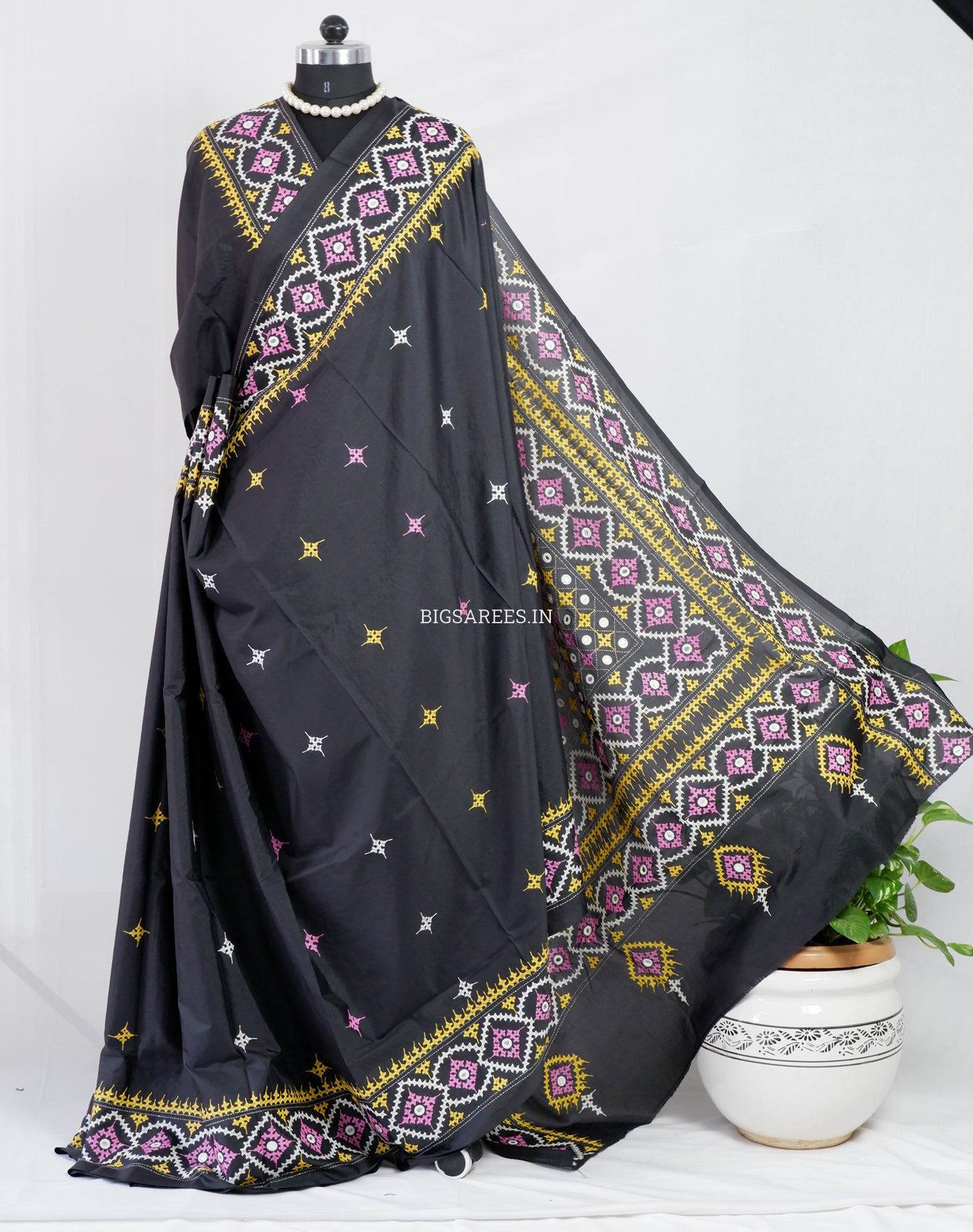 Kutchi/Gujarati Stitch Hand Embroidered Saree | Art Silk | Foil Mirror | Black