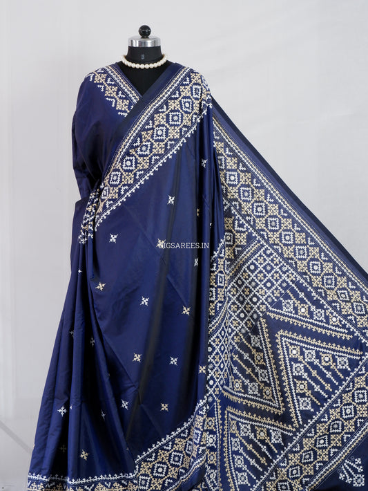 Kutchi/Gujarati Stitch Hand Embroidered Saree | Art Silk | Foil Mirror | Navy Blue