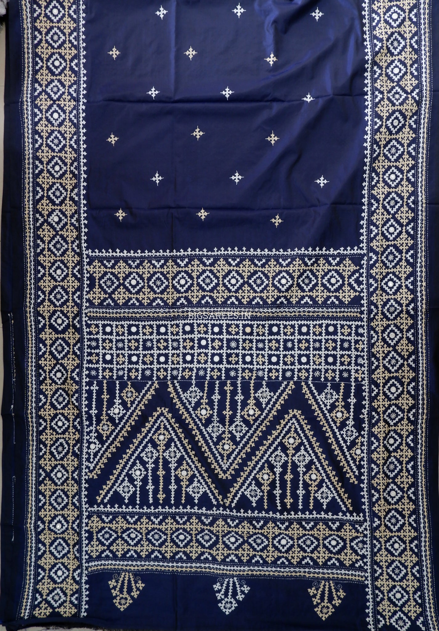 Kutchi/Gujarati Stitch Hand Embroidered Saree | Art Silk | Foil Mirror | Navy Blue