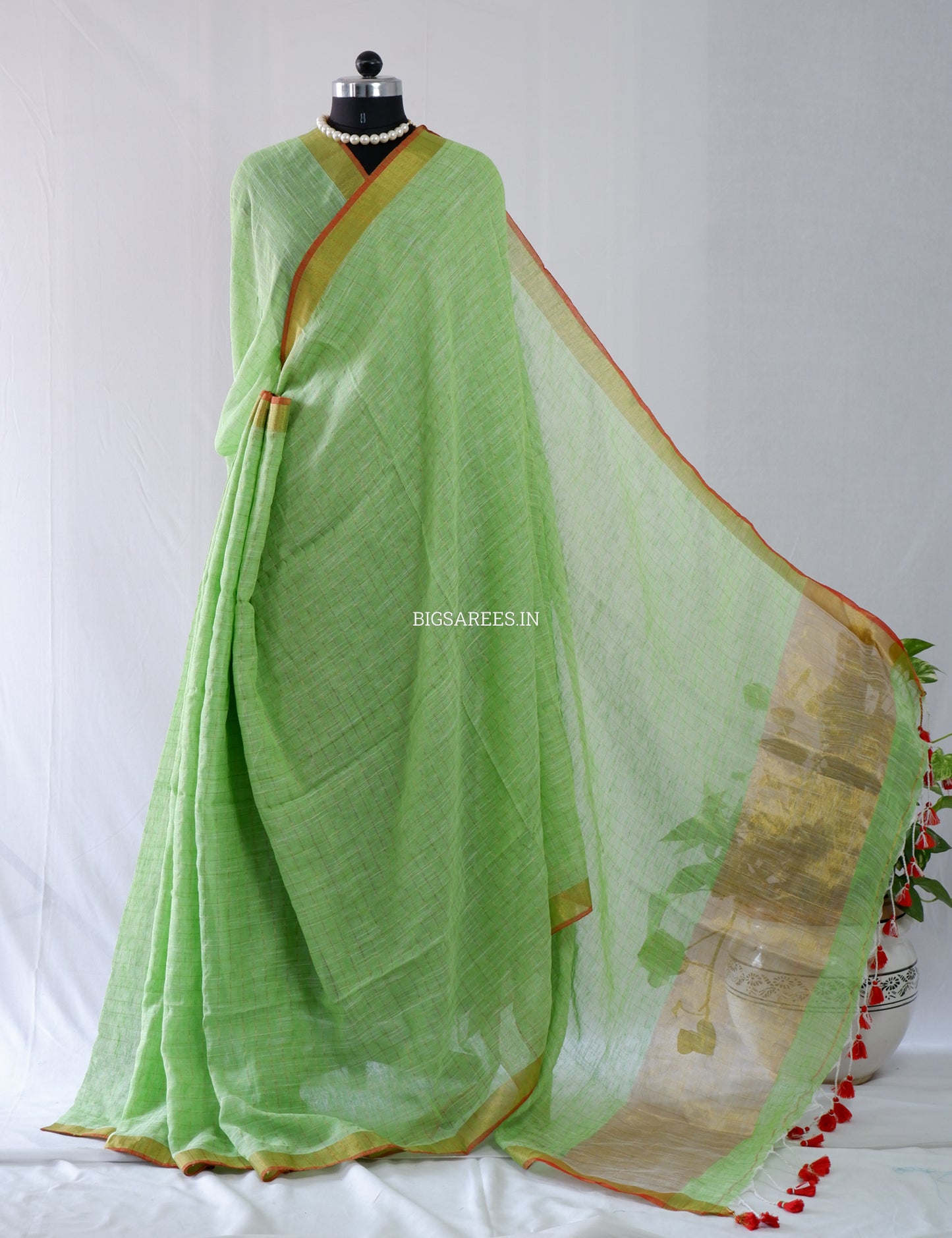 Cotton Linen Handloom Saree | Handloom Marked | Light Green