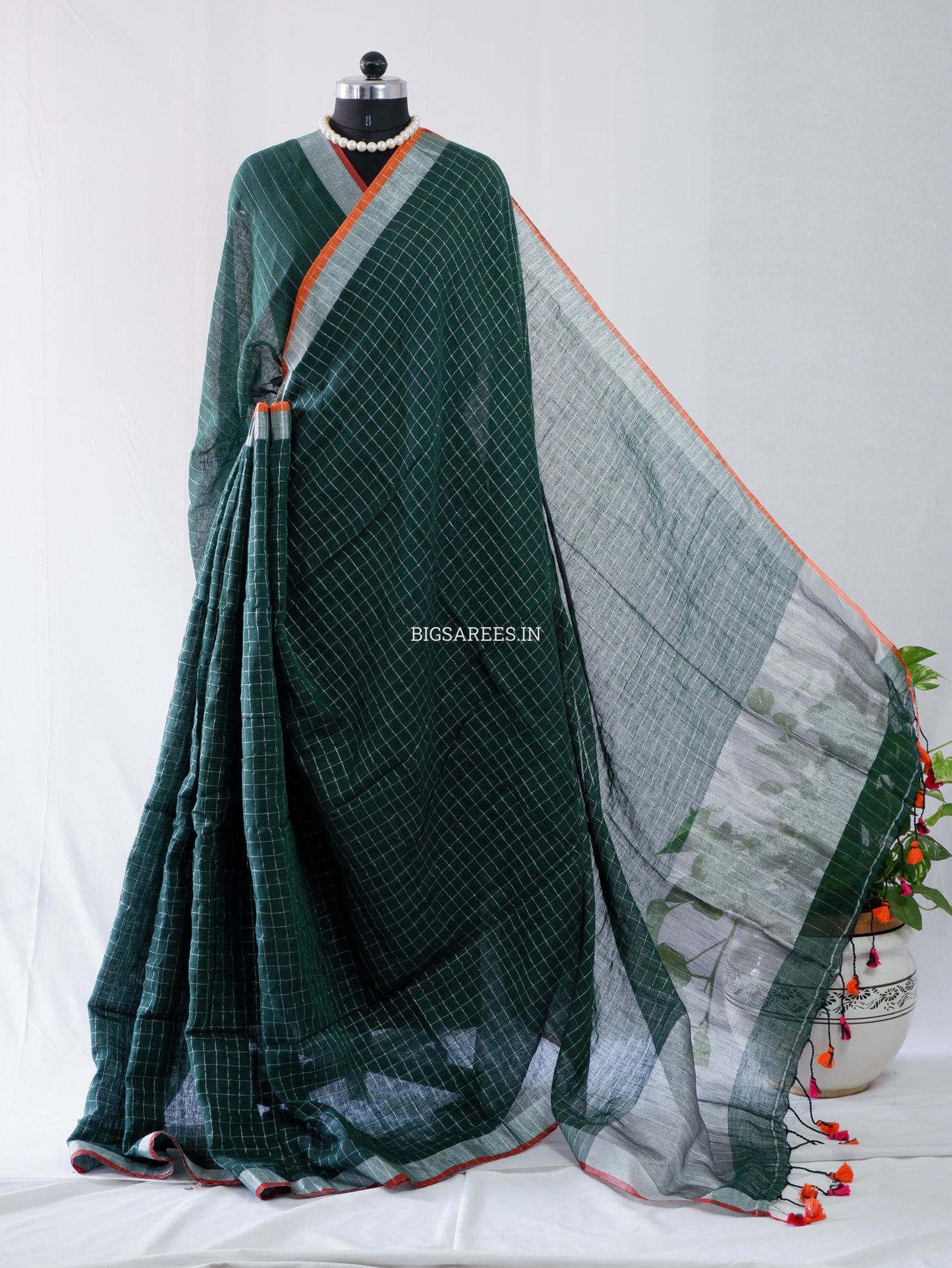 Cotton Linen Handloom Saree | Handloom Marked | Forest Green