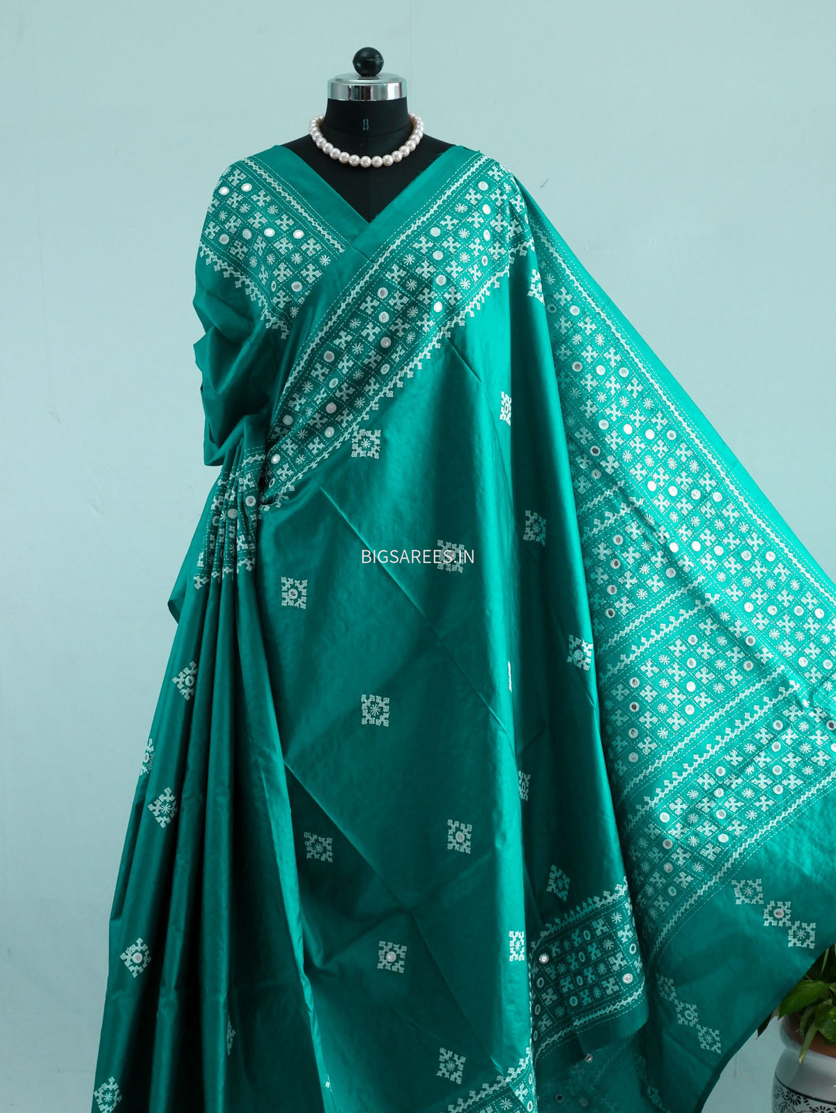 Kutch Hand Embroidered Saree| Pure Bangalore Silk | Silk Marked | Teal