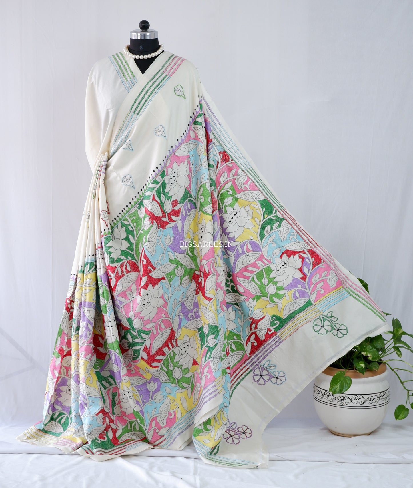 Reverse Kantha Stitch Hand Embroidered Saree | Mix Tussar Silk | Off white