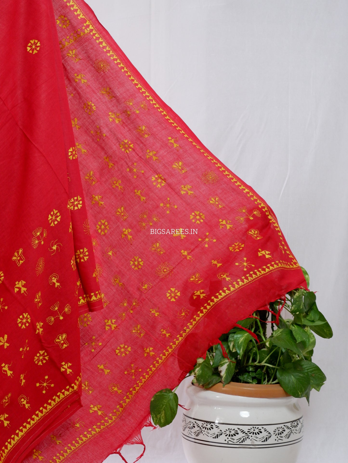 Kantha Stitch Hand-Embroidered Saree | Khadi Cotton | Red