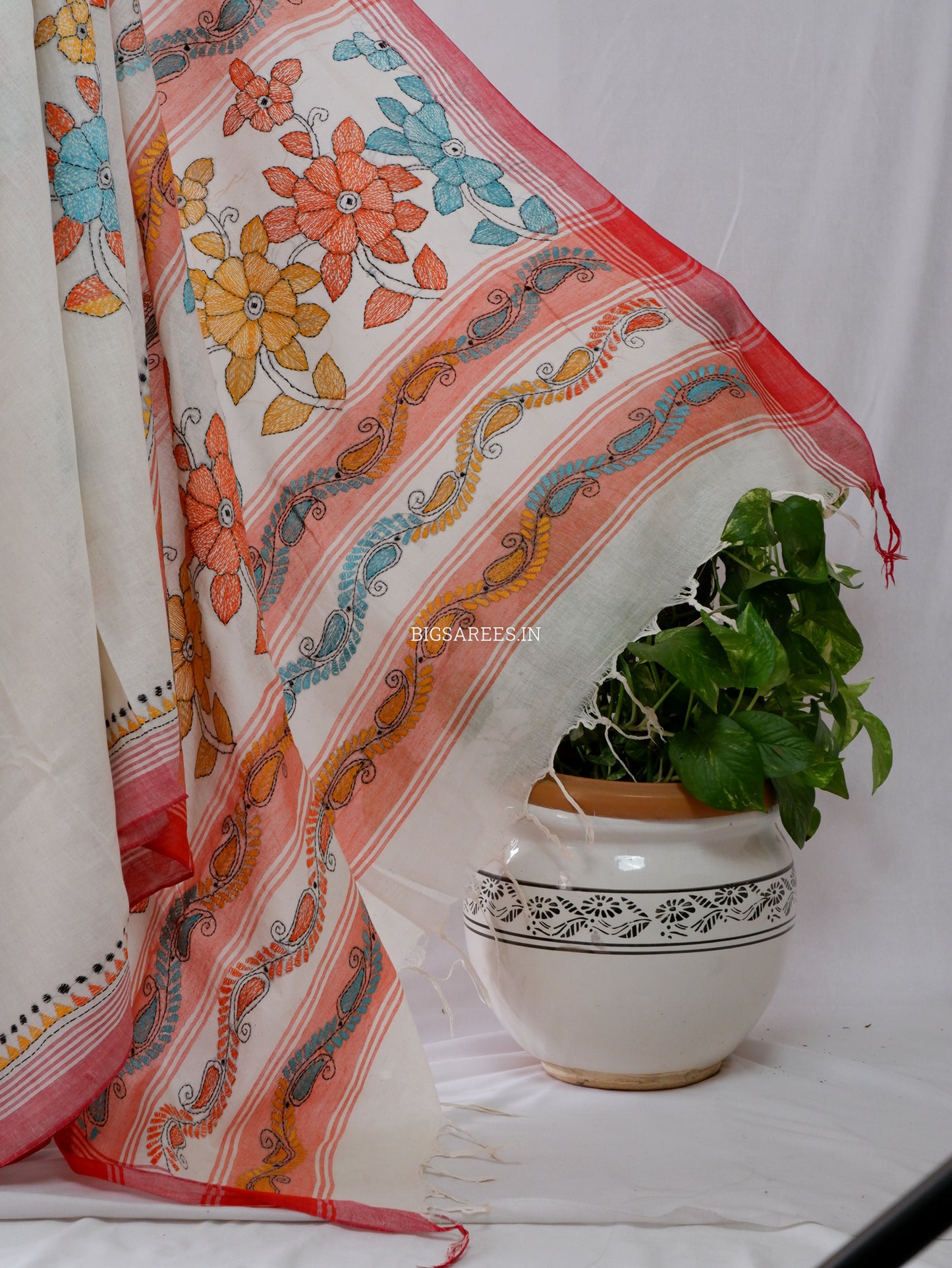 Kantha Stitch Hand-Embroidered Saree | Cotton | White