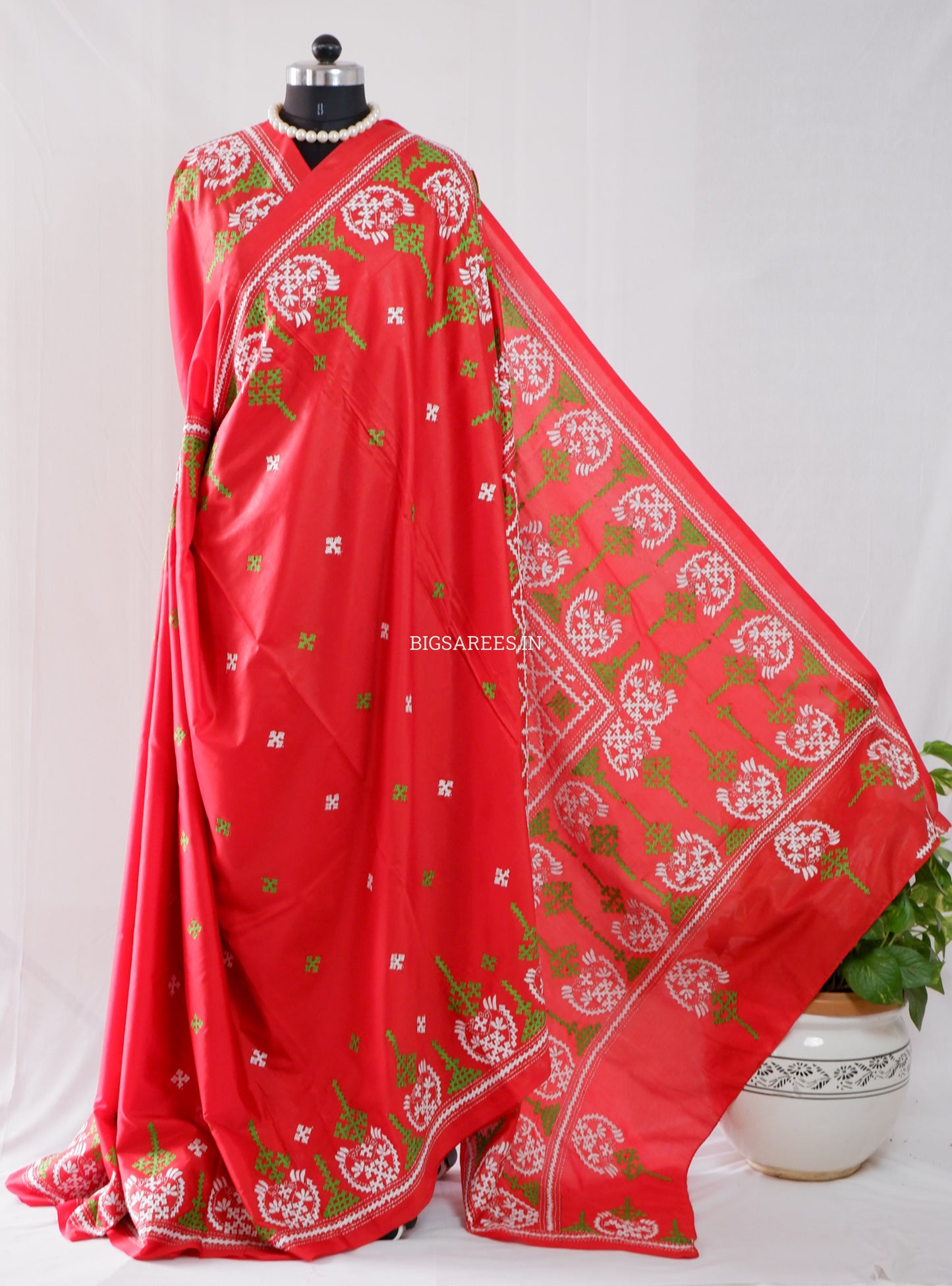 Kutchi/Gujarati Hand Embroidered Saree  | Blended Bangalore Silk / Art Silk | Red