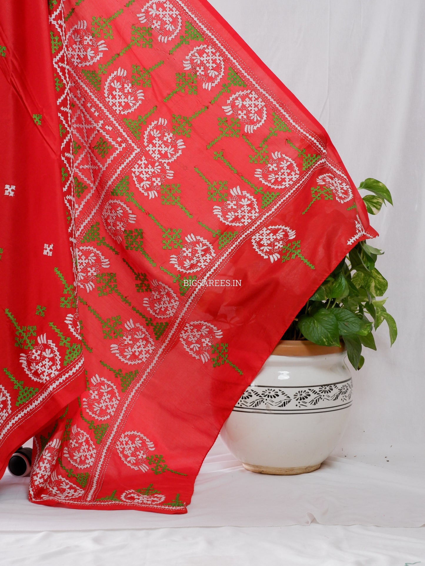 Kutchi/Gujarati Hand Embroidered Saree  | Blended Bangalore Silk / Art Silk | Red