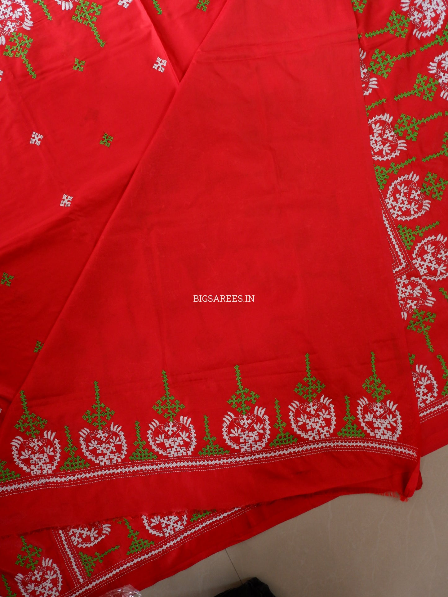 Kutchi/Gujarati Hand Embroidered Saree  | Blended Bangalore Silk / Art Silk | Red
