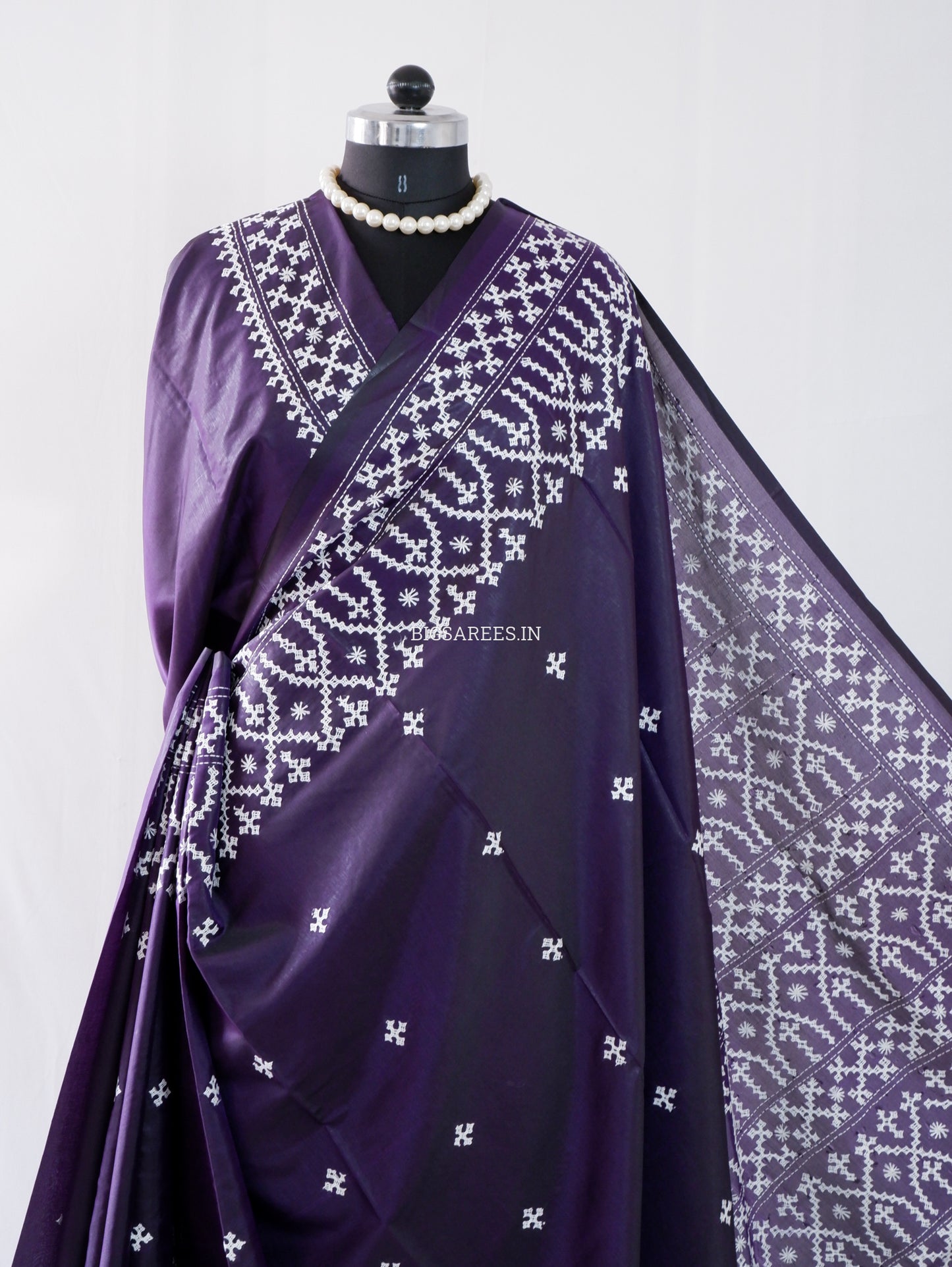 Kutchi/Gujarati Stitch Hand Embroidered Saree | Art Silk | Real Mirror Work | Purple