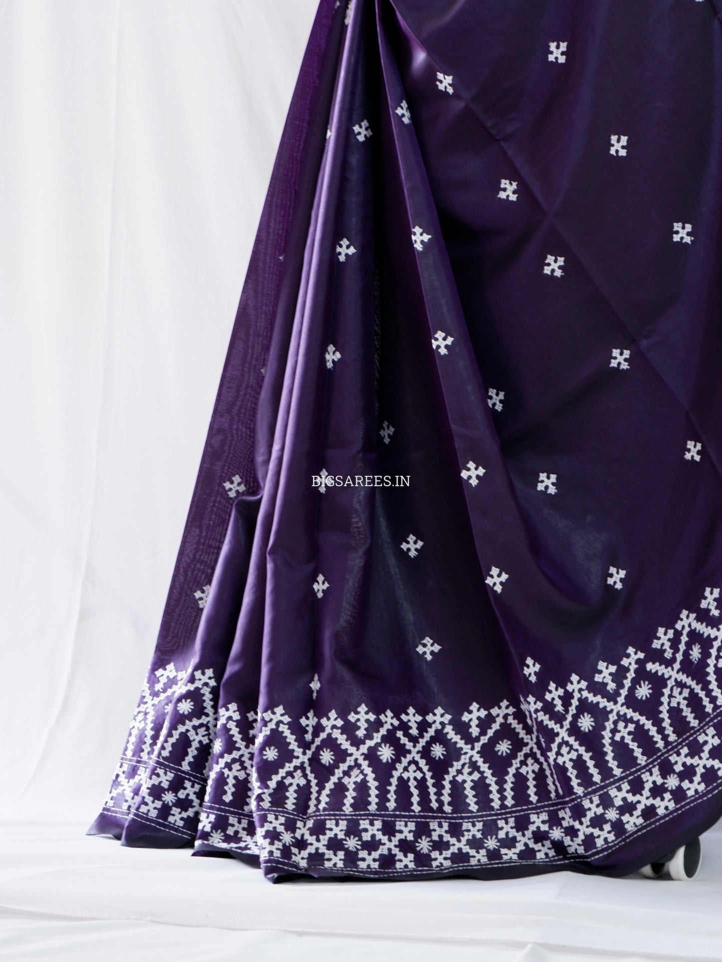 Kutchi/Gujarati Stitch Hand Embroidered Saree | Art Silk | Real Mirror Work | Purple