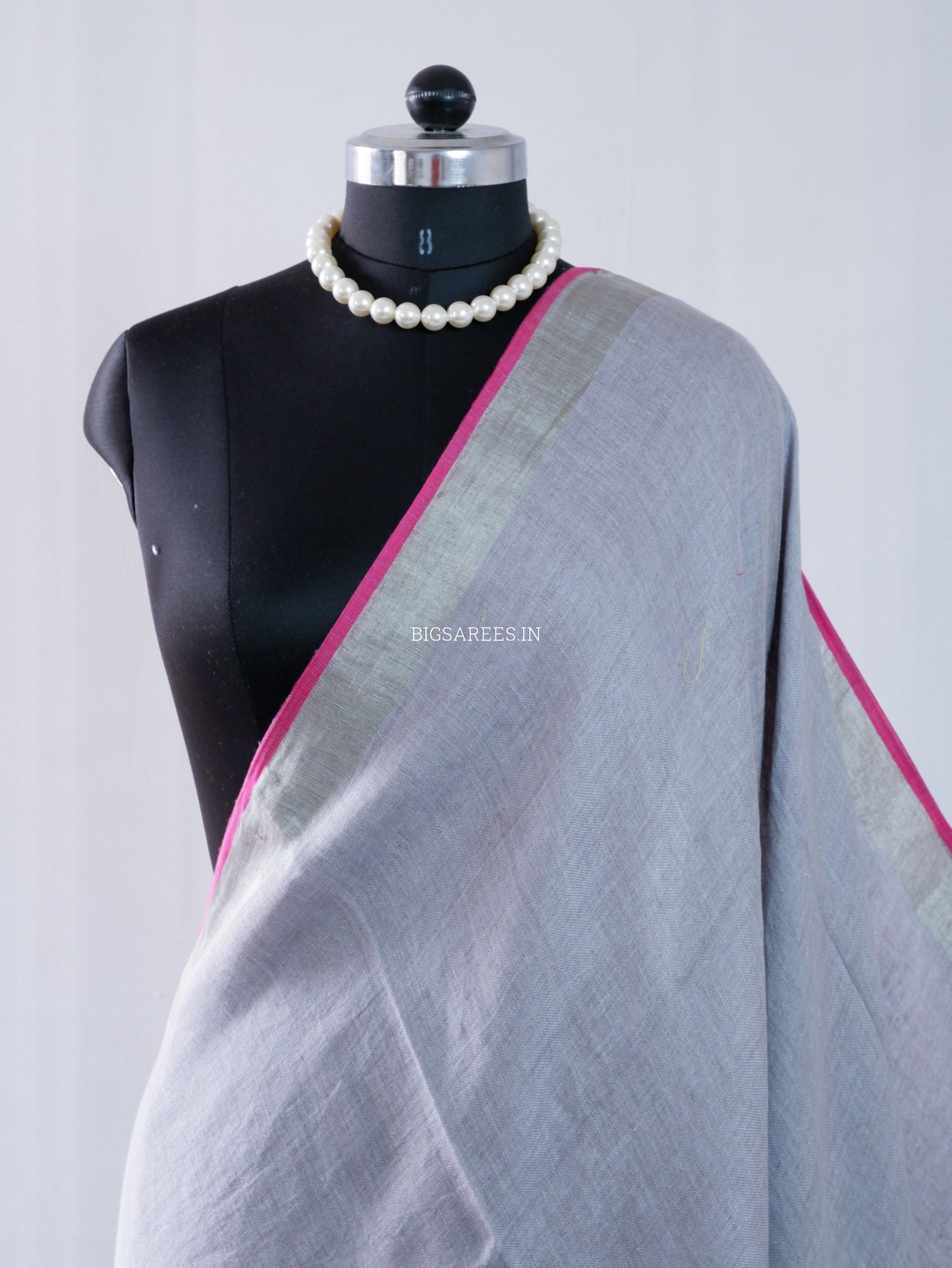 Pure Jayshree Linen Saree | Plain | Greyish Pink