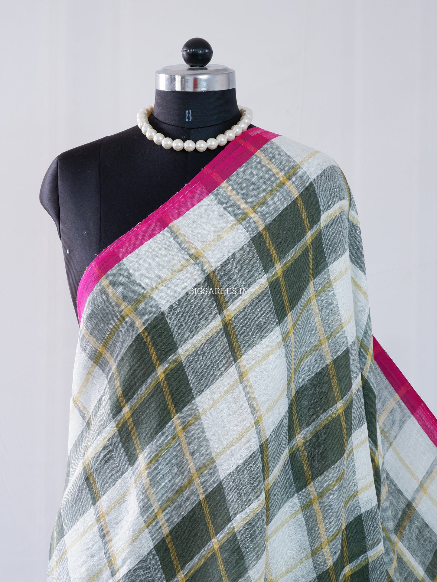 Pure Jayshree Linen Saree | Checks | Green - White