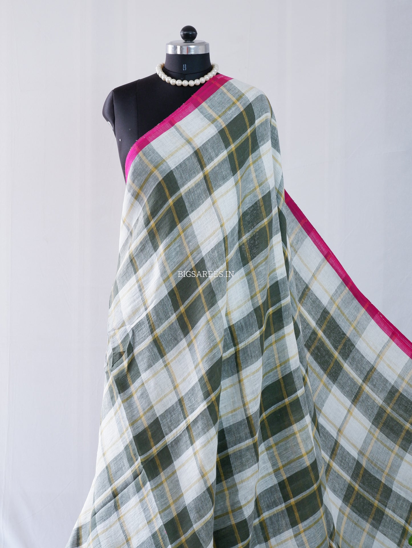 Pure Jayshree Linen Saree | Checks | Green - White