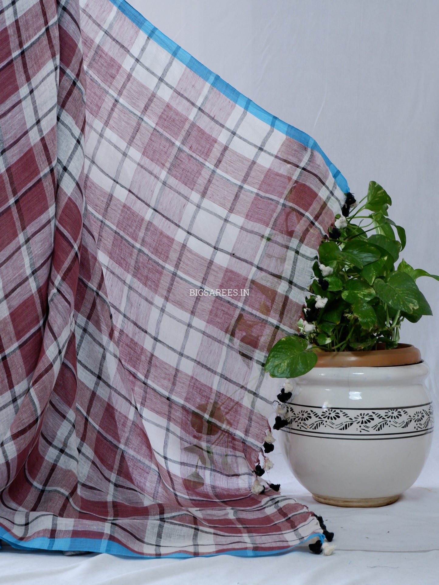 Pure Jayshree Linen Saree | Checks | Reddish Brown - White