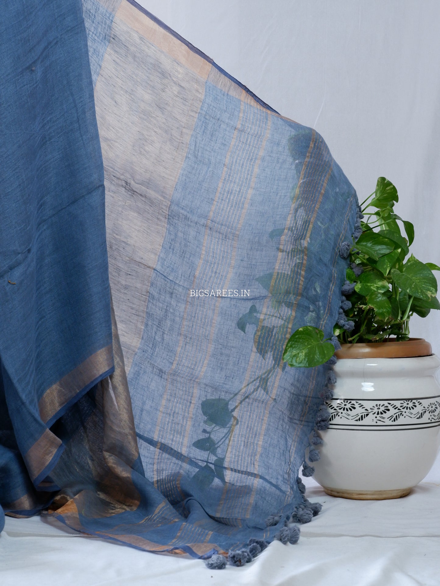 Pure Jayshree Linen Saree | Plain | Muted Blue