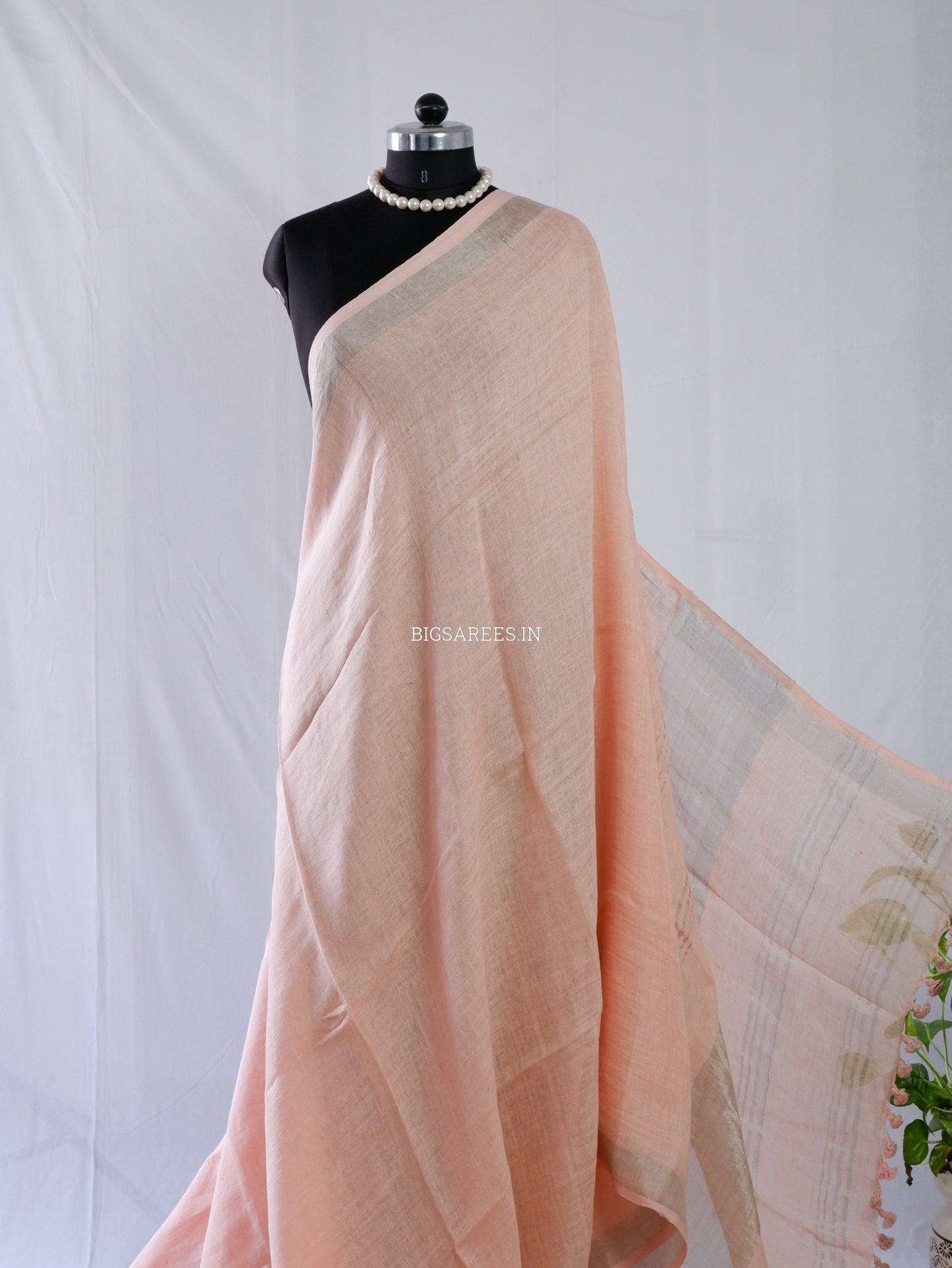 Pure Jayshree Linen Saree | Plain | Peach Pink