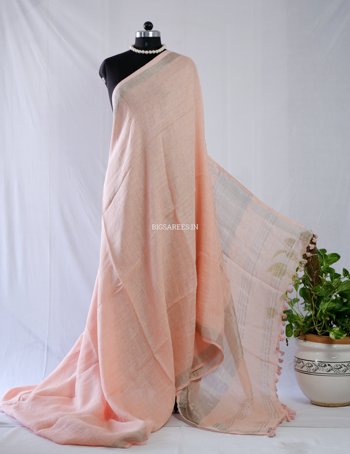 Pure Jayshree Linen Saree | Plain | Peach Pink