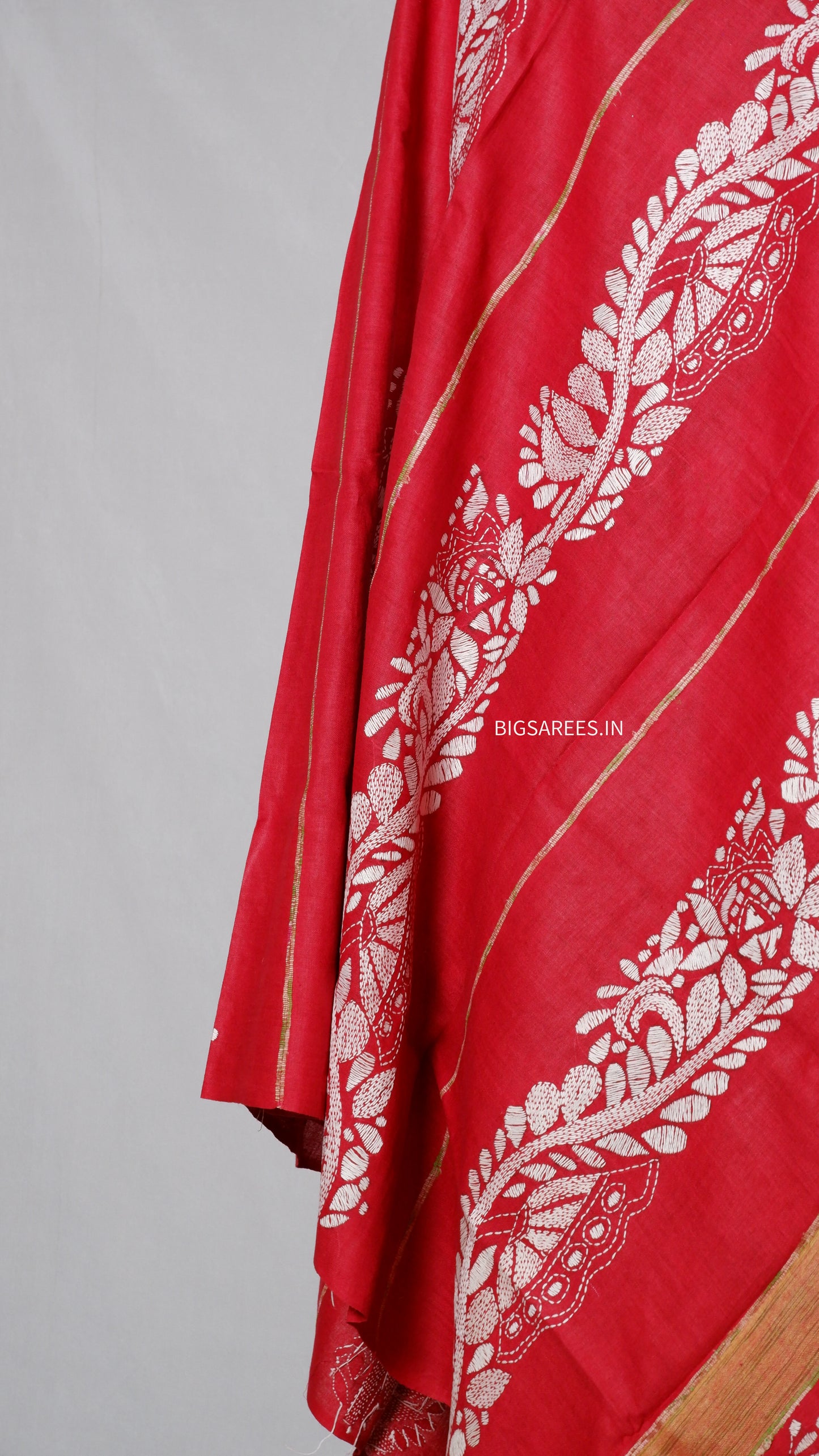 Hand-Embroidered Kantha Dupatta in Pure Khesh Cotton/Reds/34"