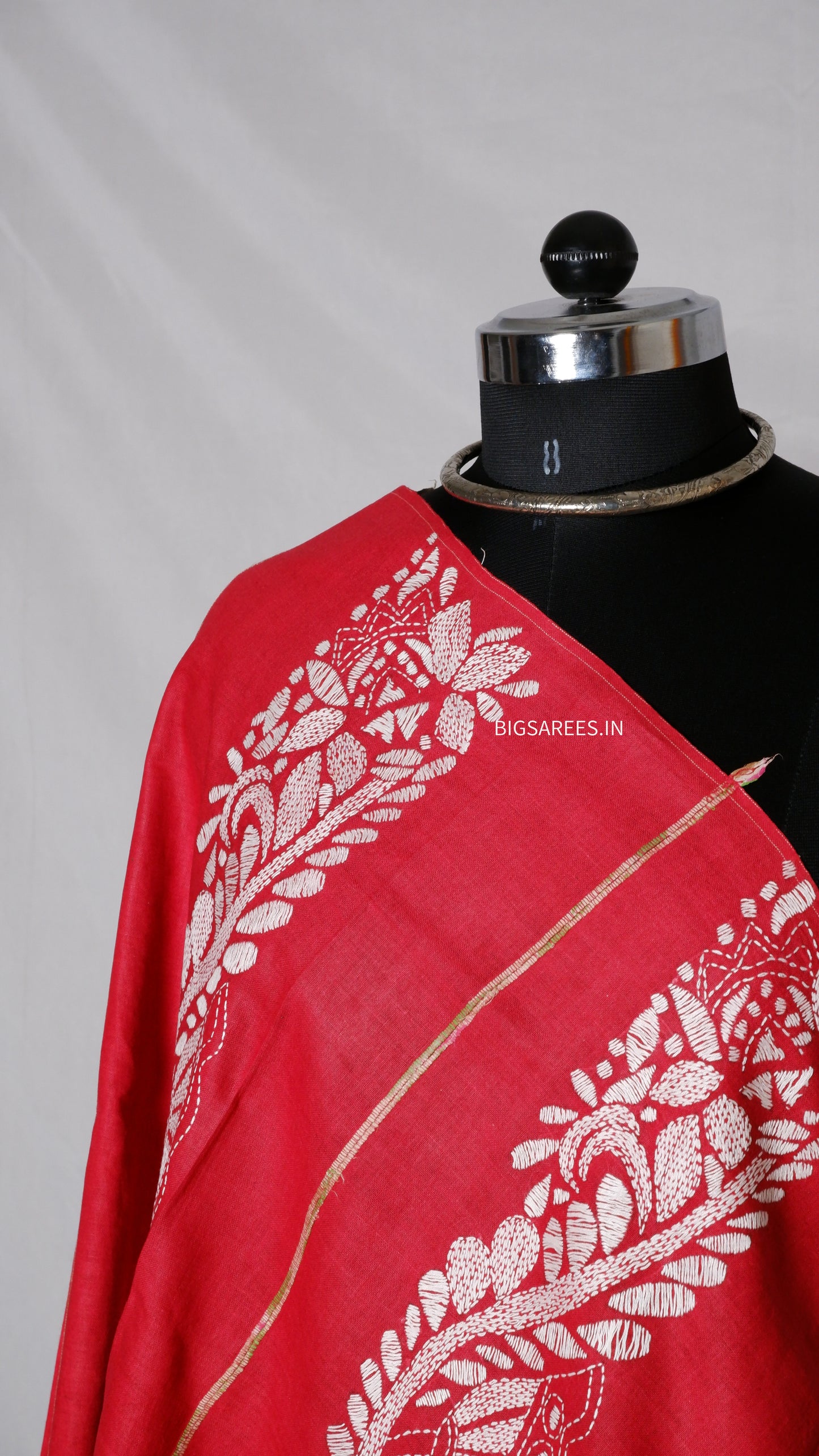 Hand-Embroidered Kantha Dupatta in Pure Khesh Cotton/Reds/34"