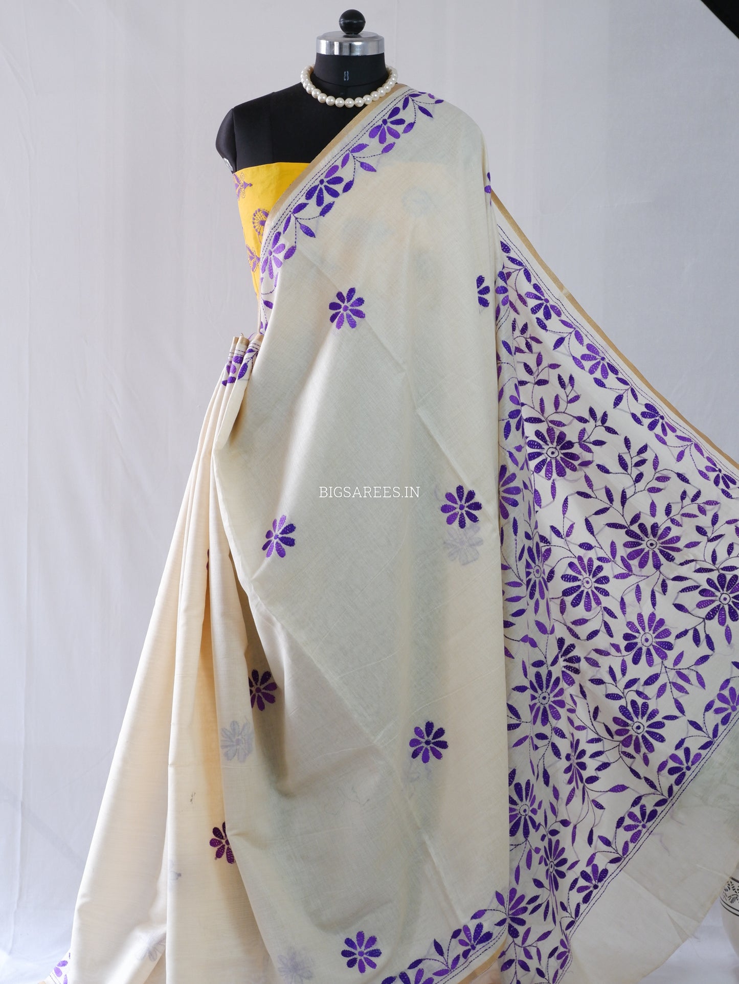 Kantha Stitch Semi Tussar with Blouse | Hand-Embroidered | Off White