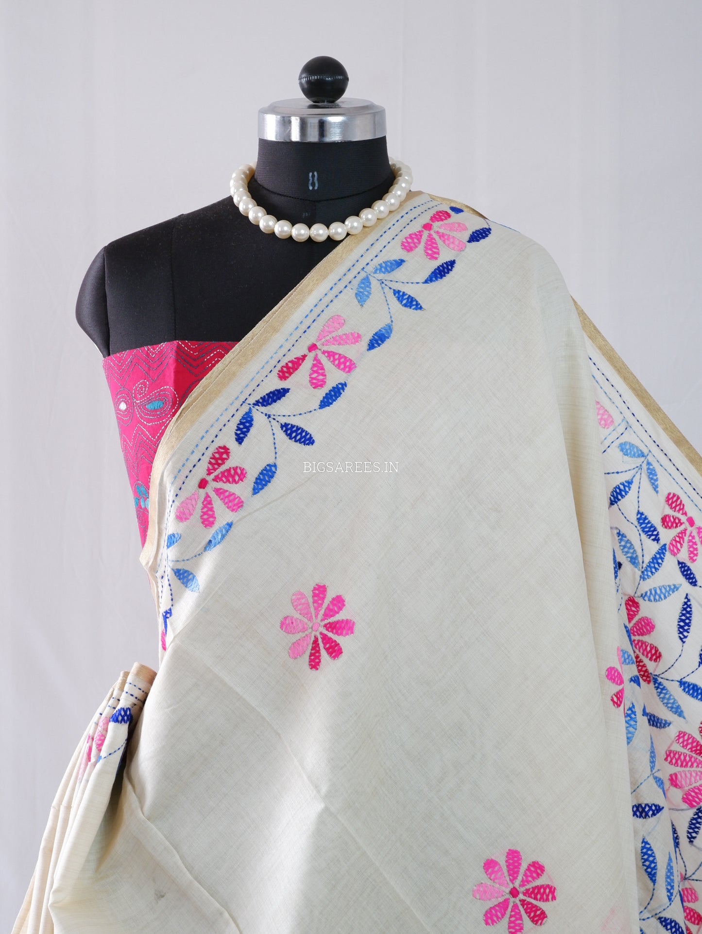 Kantha Stitch Semi Tussar with Blouse | Hand-Embroidered | Off White