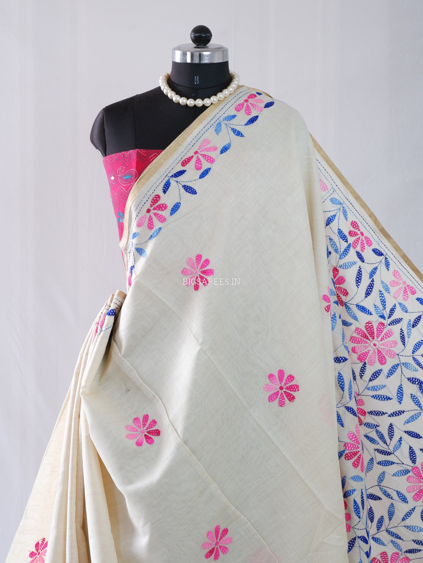 Kantha Stitch Semi Tussar with Blouse | Hand-Embroidered | Off White