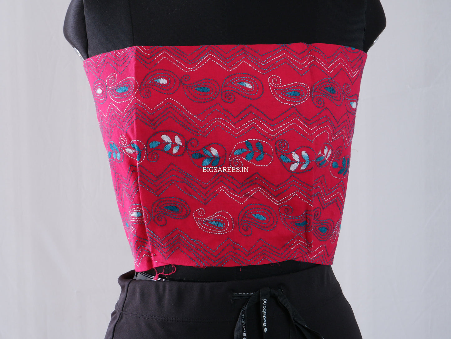 Kantha Stitch Semi Tussar with Blouse | Hand-Embroidered | Off White