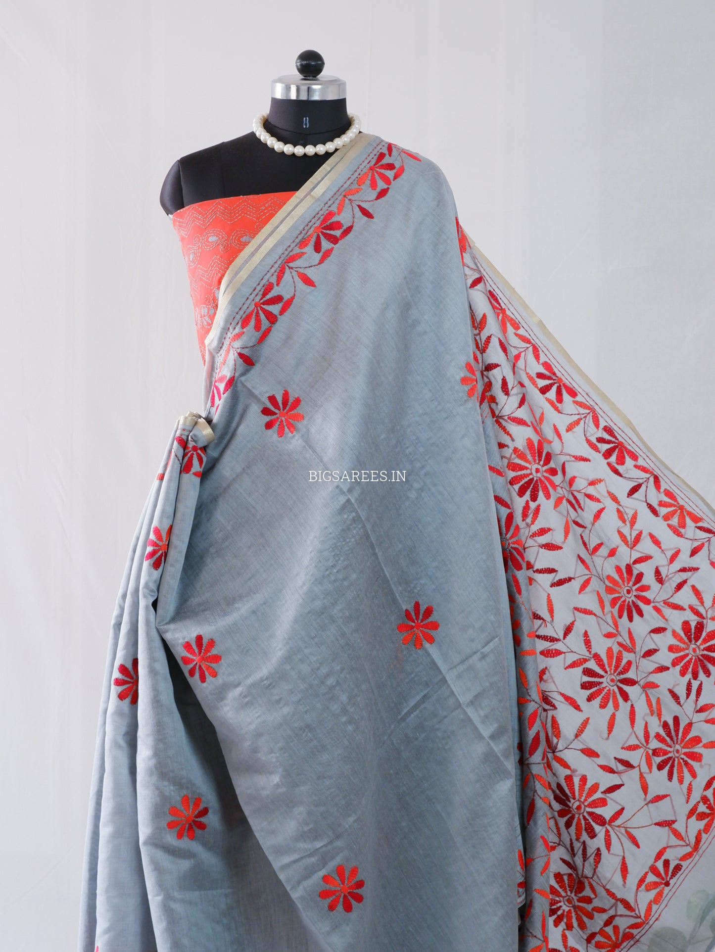 Kantha Stitch Semi Tussar with Blouse | Hand-Embroidered | Grey