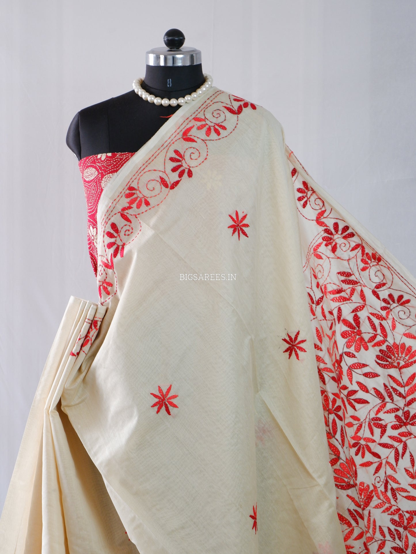 Kantha Stitch Semi Tussar with Blouse | Hand-Embroidered | Off White