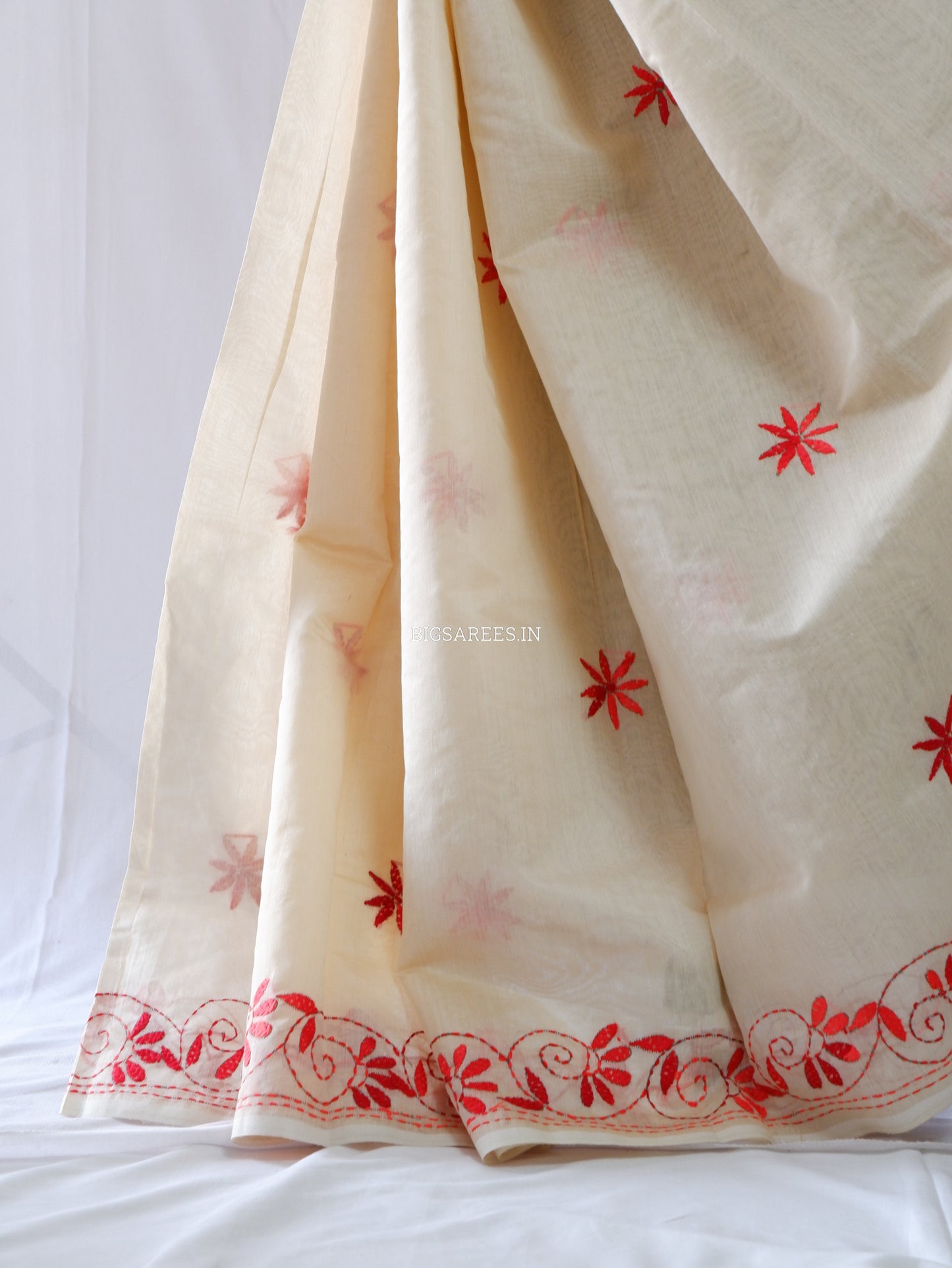 Kantha Stitch Semi Tussar with Blouse | Hand-Embroidered | Off White