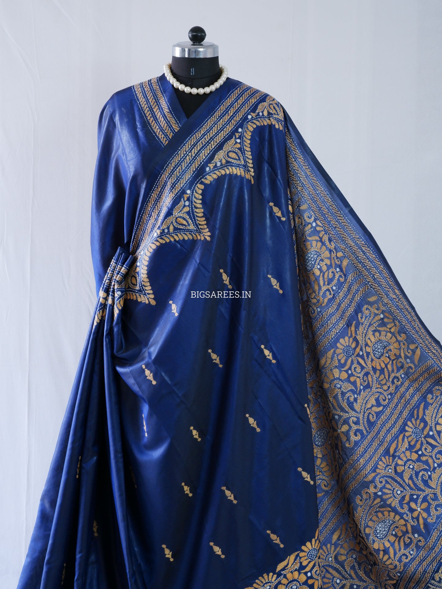 Kantha - Stitch Hand Embroidered Saree | Blended Bangalore Silk / Art Silk | Navy Blue