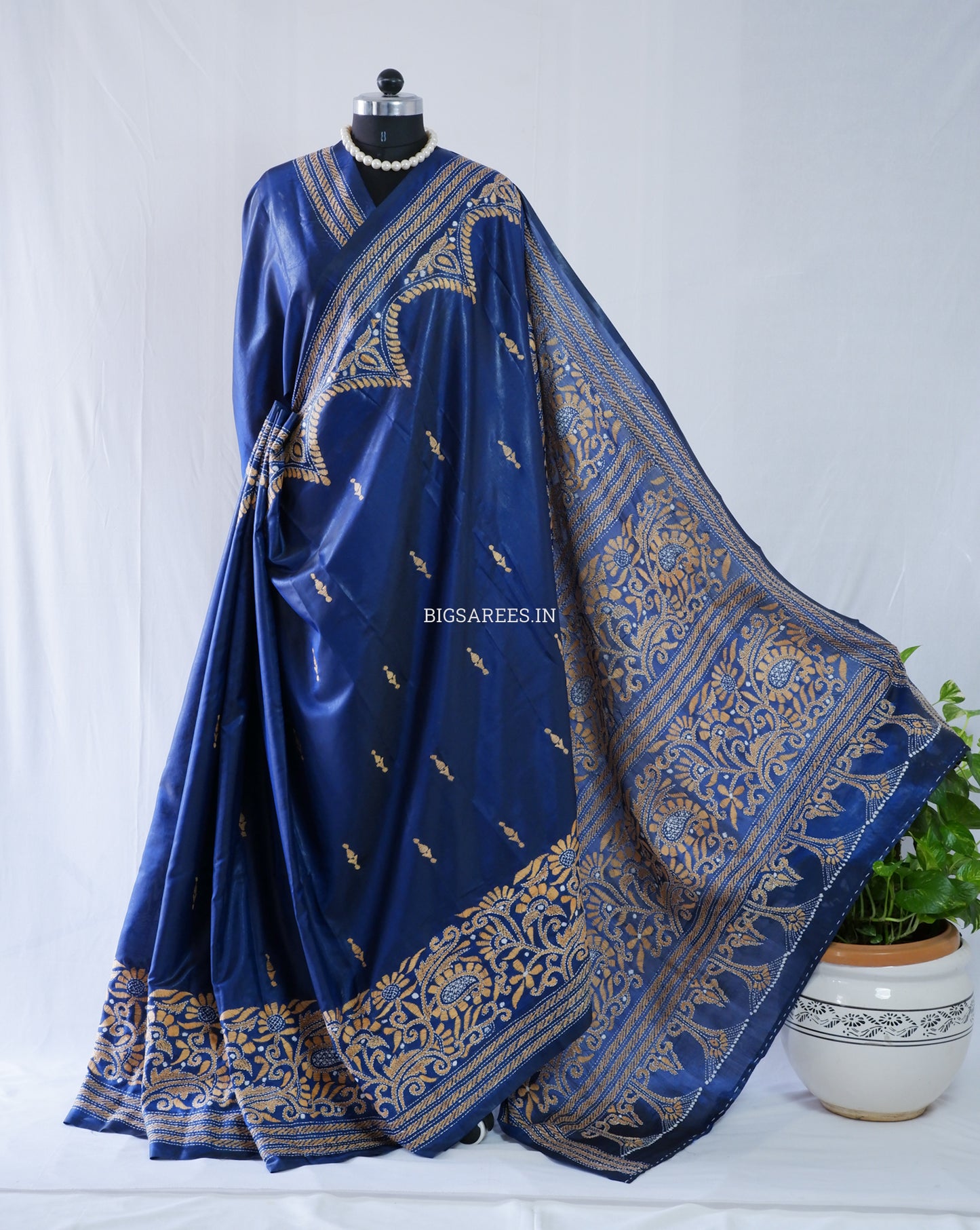 Kantha - Stitch Hand Embroidered Saree | Blended Bangalore Silk / Art Silk | Navy Blue
