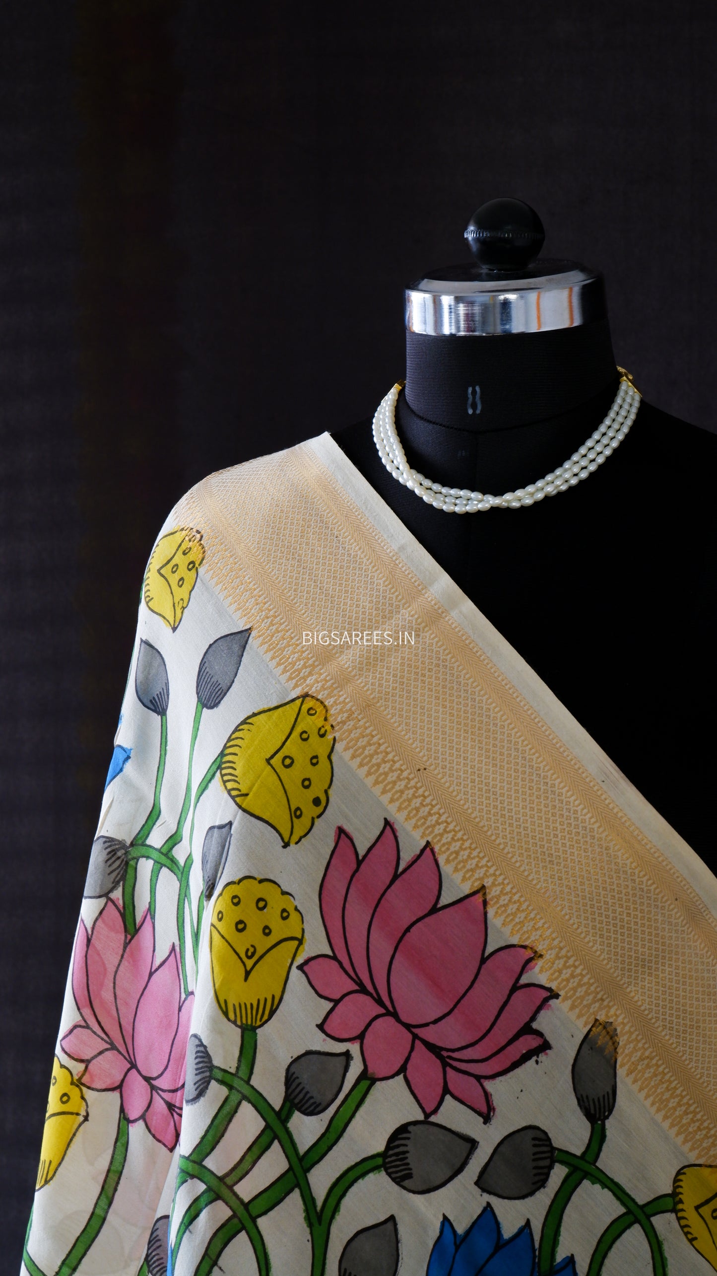 Pen Kalamkari Hand Painted Bangalore Silk Dupatta/White/36"